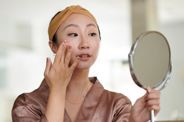 30 Best Japanese Skincare Products for Soft, Plump, Moisturized Skin