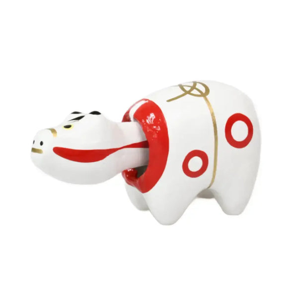 Akabeko-White-Lucky-Cow-Figurine-Handcrafted-Japanese-Home-Decor-1-2026-05-14T09:21:45.819Z.webp