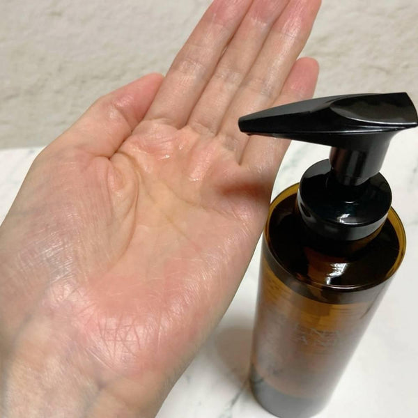 Allna-Organic-Cleansing-Oil-For-Sensitive-Skin-200ml-2-2025-08-21T04:50:33.165Z.jpg