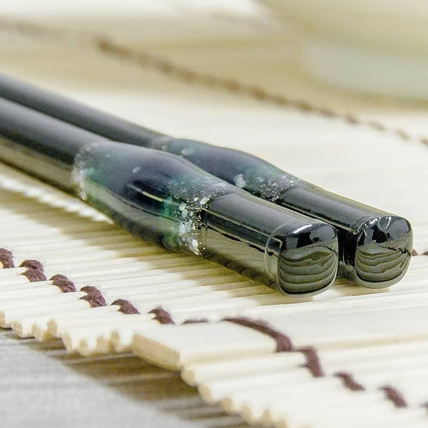 Aoba-Dishwasher-Safe-Chopsticks-Ocean-Resin-Design-Black-23cm-4-2025-12-09T04:33:59.395Z.jpg