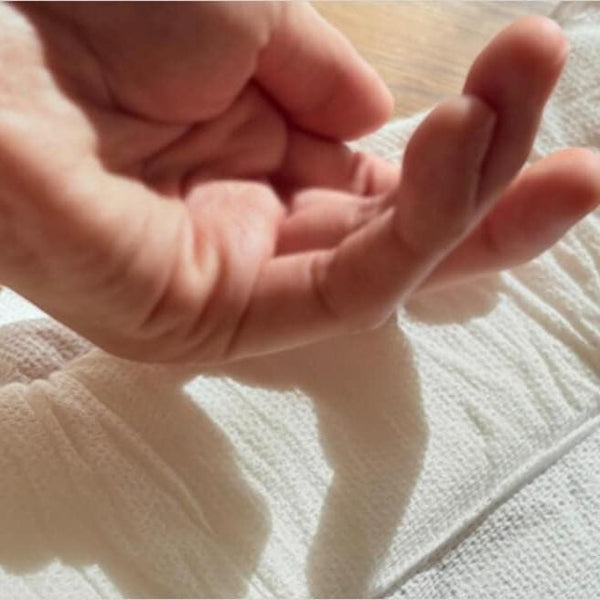 Cotton-Labo-Organic-Cotton-Sanitary-Napkins-16-Pads-3-2025-09-01T23:21:20.293Z.jpg