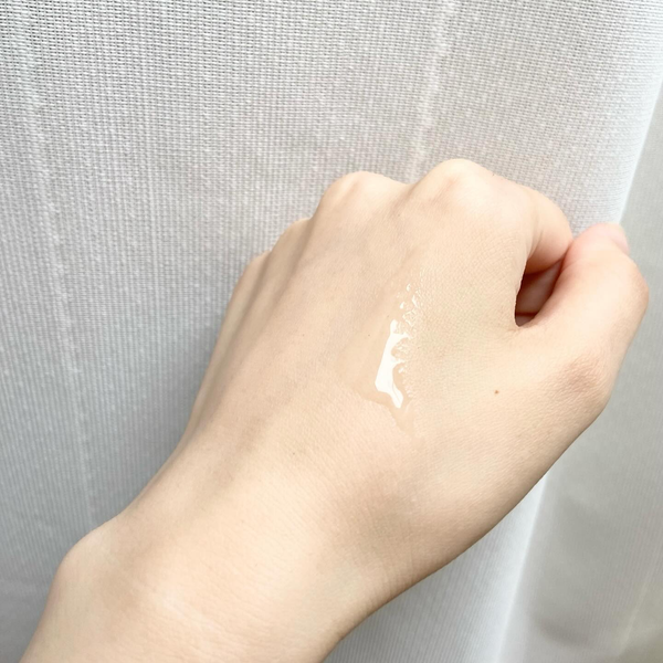 Detclear-Bright-and-Peel-Hydrating-Multivitamin-Exfoliating-Serum-30ml-5-2025-08-19T23:21:50.588Z.png
