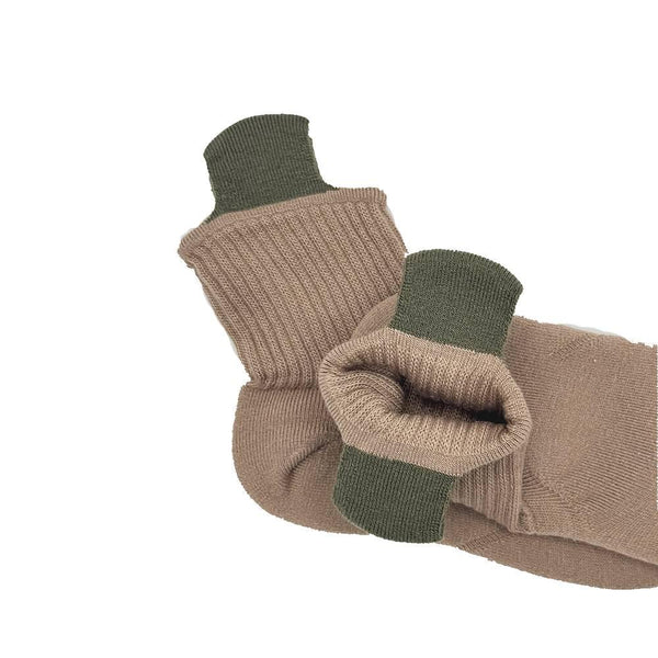 Easy-to-Wear-and-Remove-Warm-Crew-Socks-Gray-and-Brown-2-Pairs-6-2025-11-10T01:23:46.043Z.jpg
