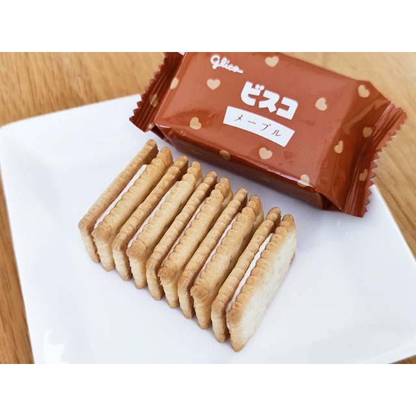 Glico-Bisco-Maple-Syrup-Flavored-Cream-Sandwich-Biscuits-15-Pieces-Pack-of-5-2-2025-06-23T07:51:31.589Z.jpg