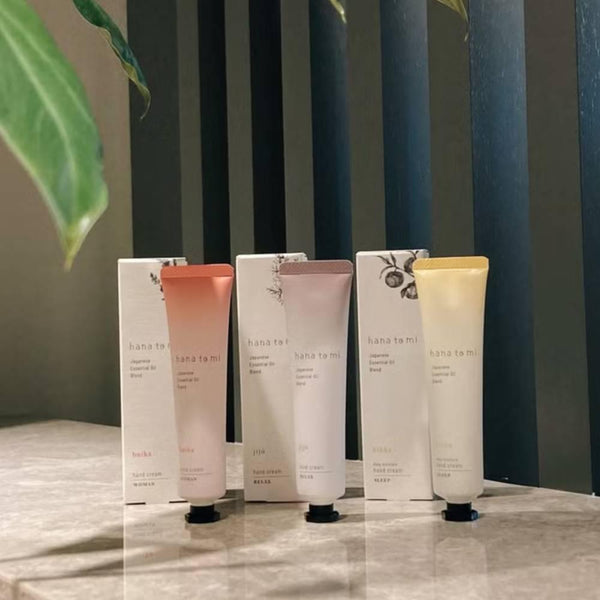 Hana-To-Mi-Hand-Cream-Jiju-Oriental-Green-Hinoki-Cypress-x-Neroli-50g-4-2025-09-30T02:36:50.712Z.jpg