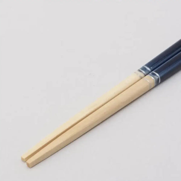 Handcrafted-Wooden-Chopsticks-Non-Slip-Cherry-Blossom-Blue-Pattern-23cm-4-2026-03-19T08:58:24.079Z.webp