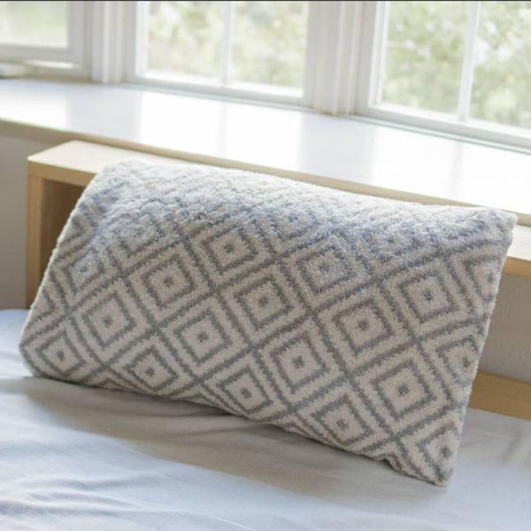 Hartwell-Stretchable-Antibacterial-Gentle-Pillowcase-Geometry-40x60cm-2-2025-07-23T04:20:49.143Z.jpg