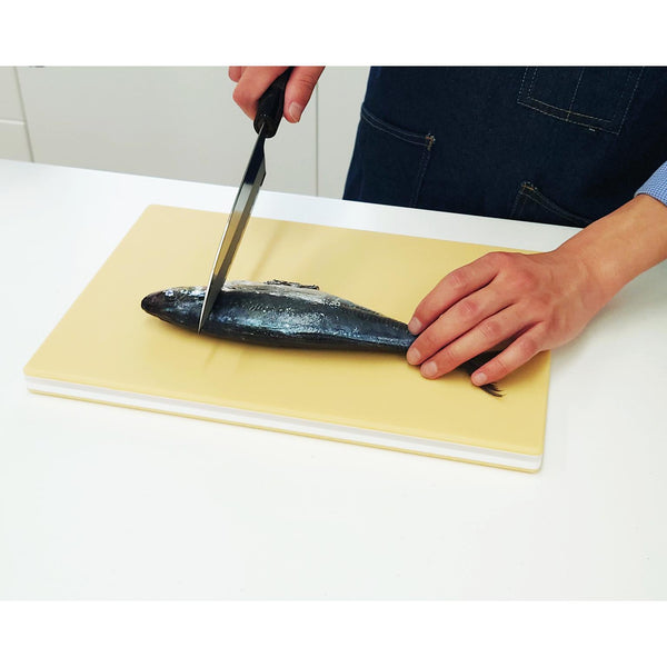 Hasegawa-Antibacterial-Wood-Core-Rubber-Layered-Cutting-Board-1-2025-10-27T02:43:01.899Z.jpg