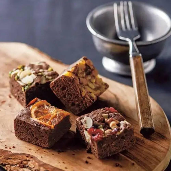 Hoshi-Fruits-Handmade-Brownies-With-Nuts-and-Dried-Fruits-6-Pieces-2-2025-06-18T06:13:07.149Z.jpg
