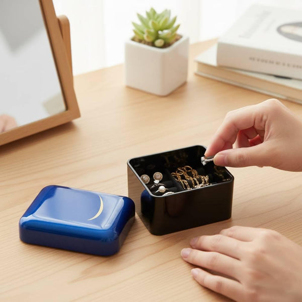 Indigo-Blue-Lacquered-Small-Case-Sendai-Crescent-Moon-Design-2-2026-01-23T07:39:06.357Z.jpg