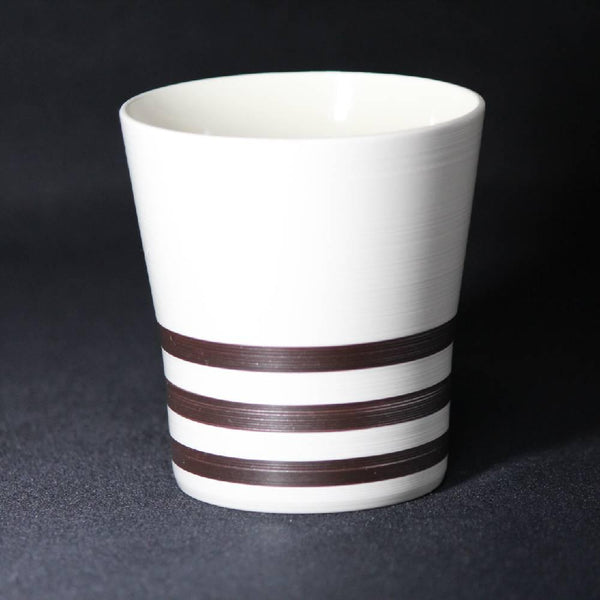 Isuke-Drinking-Cup-Brushed-Silver-Design-Resin-Tumbler-3-2025-08-06T09:06:38.403Z.jpg