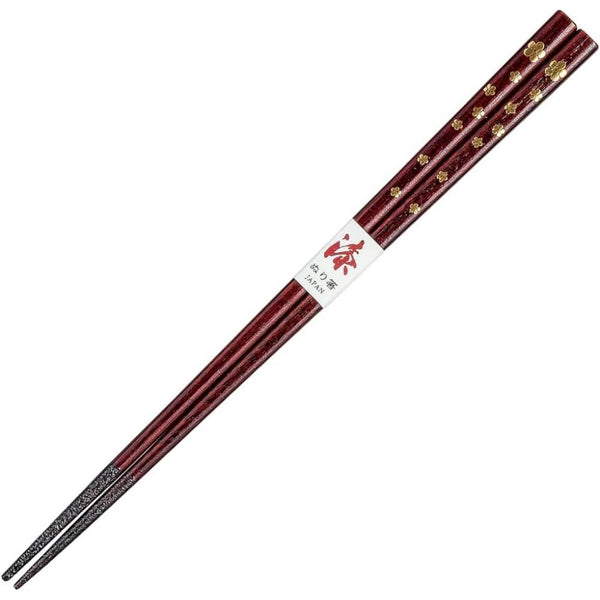 Isuke-Lacquered-Wooden-Japanese-Chopsticks-Vermilion-Red-2-2025-09-01T07:05:55.896Z.jpg