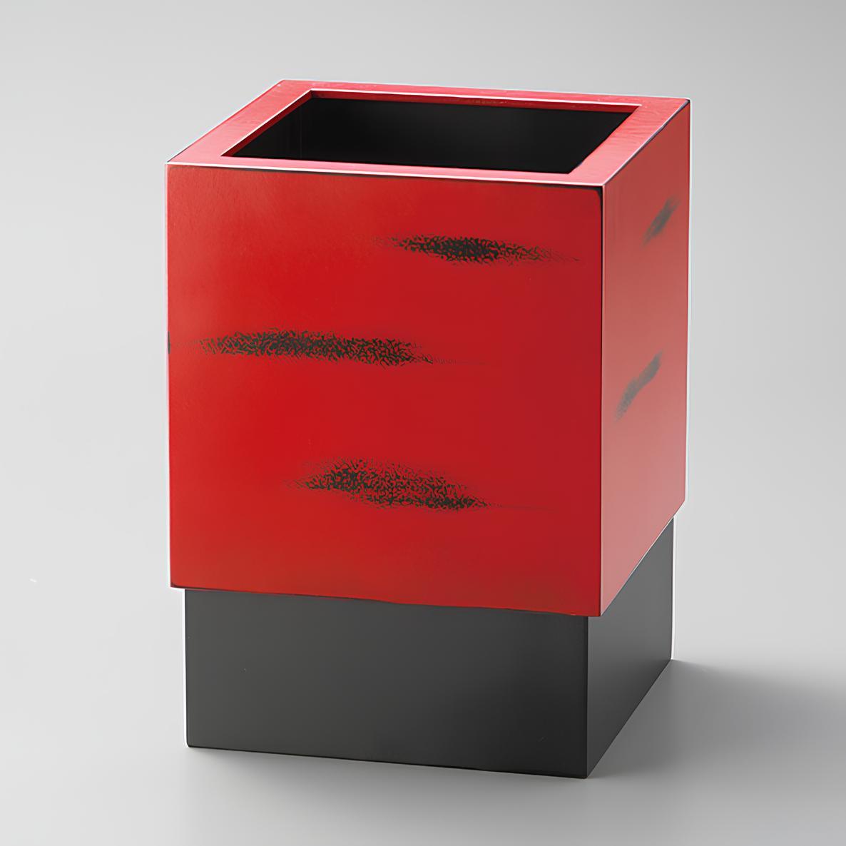 Isuke-Negoro-Japanese-Lacquered-Waste-Bin-Red-and-Black-1-2025-09-17T23:59:17.512Z.jpg