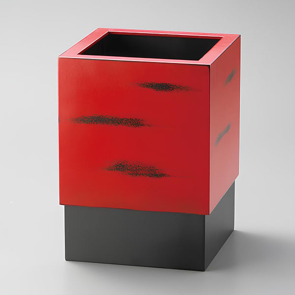 Isuke-Negoro-Japanese-Lacquered-Waste-Bin-Red-and-Black-1-2025-09-17T23:59:17.512Z.jpg