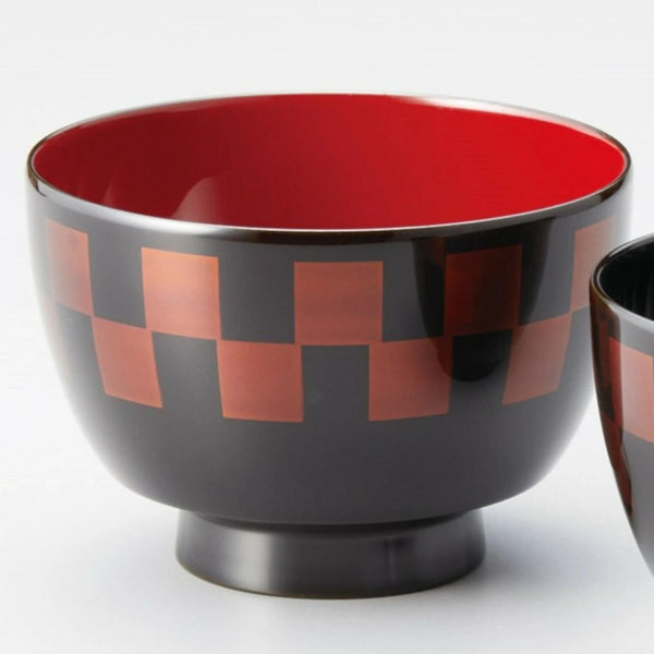 Isuke-Sandalwood-Lacquer-Couple-s-Bowls-Black-and-Vermilion-Set-of-2-2-2025-08-04T01:39:39.522Z.jpg