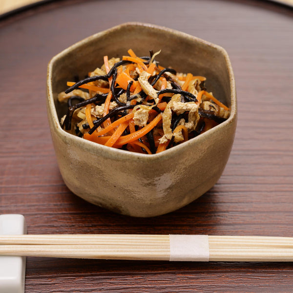J-Taste-Dried-Hijiki-Seaweed-Premium-Japanese-Sea-Vegetable-100g-2-2025-09-29T05:35:18.010Z.jpg