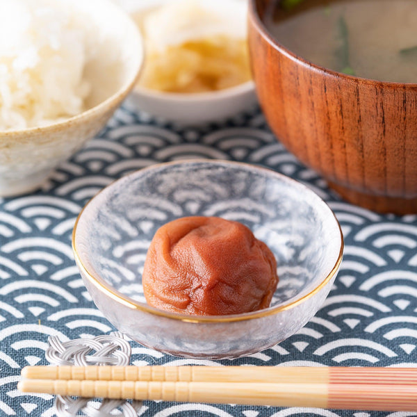 J-Taste-Umeboshi-Natural-Pickled-Nanko-Plums-With-Honey-500g-5-2025-12-04T03:37:37.222Z.jpg