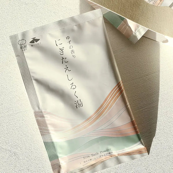 Kinuya Silk Soothing Bath Salt Powder Skin Nourishing Bath Soak (Set of 3)