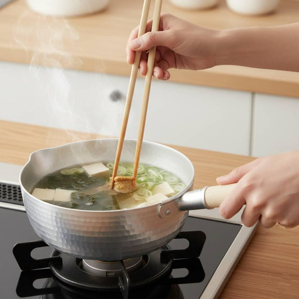 Kiya-Lightweight-Yukihira-Pot-Hammered-Aluminum-Saucepan-1-5L-2-2025-12-25T08:44:44.687Z.jpg