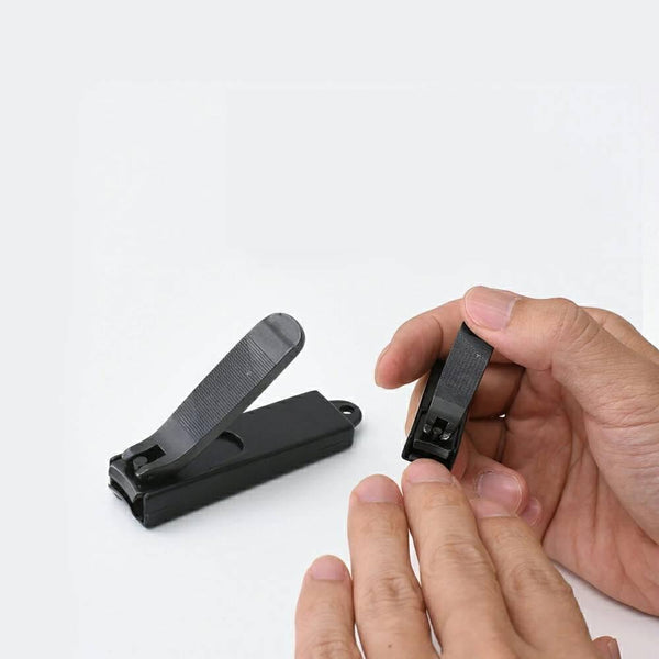 Kiya-Nail-Clipper-Black-Steel-Small-Size-3-2025-09-18T01:01:19.293Z.jpg