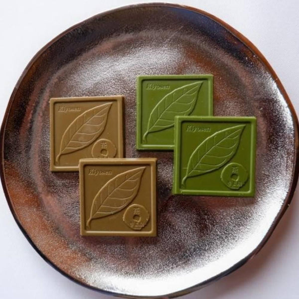 Kiyosen-Uji-Matcha-and-Hojicha-Chocolate-Boxed-Set-8-Pieces-3-2026-01-23T10:02:53.057Z.jpg