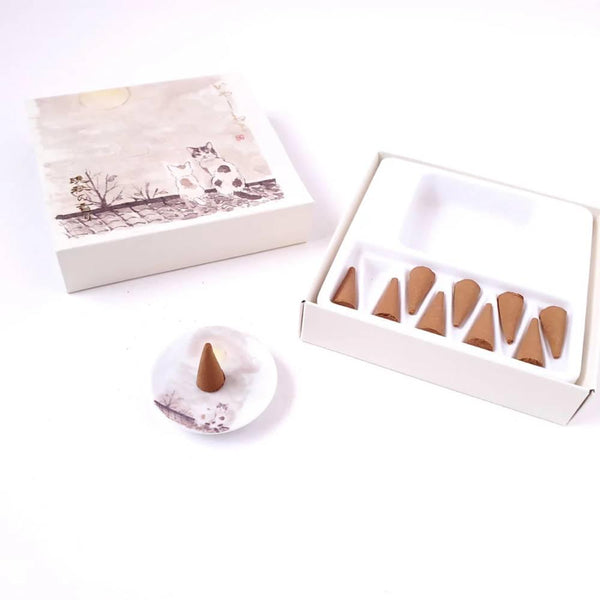 Late-Autumn-Scent-Incense-Cones-Set-With-Burner-10-Cones-2-2025-12-01T06:45:09.936Z.jpg