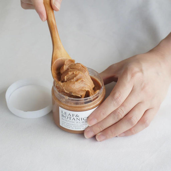 Leaf-and-Botanics-Japanese-Body-Scrub-Sugar-155g-2-2025-08-25T02:14:22.773Z.jpg