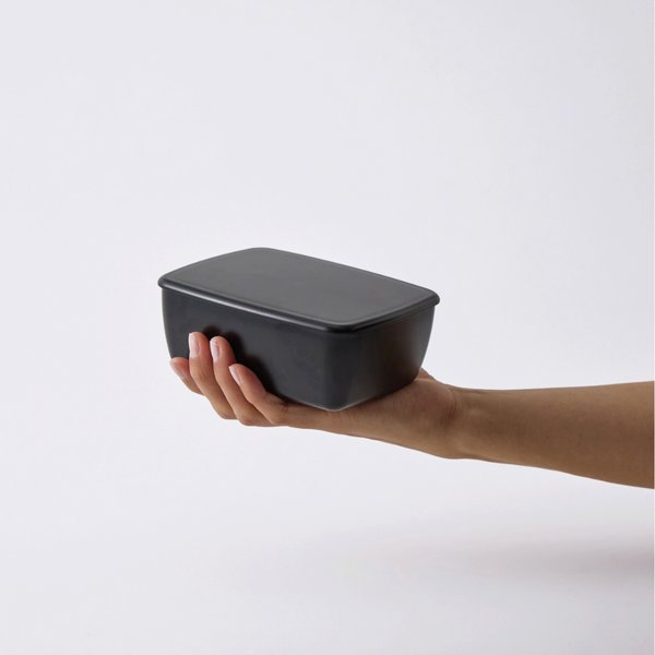 Minimalist Black Microwaveable Bento Lunch Box Big Capacity 600ml