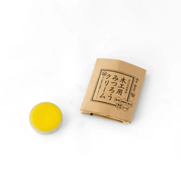 Natural-Beeswax-Wood-Finish-Non-Toxic-Beeswax-Cream-10g-1-2026-03-04T03:04:19.743Z.webp