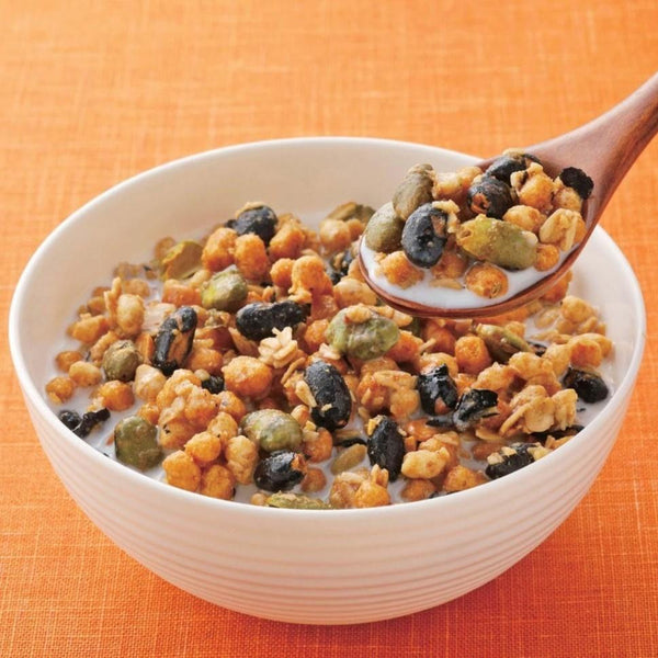 Nissin-Gorogura-Black-Soybeans-Granola-Kuromitsu-Kinako-Flavor-320g-2-2026-03-02T07:51:05.936Z.jpg