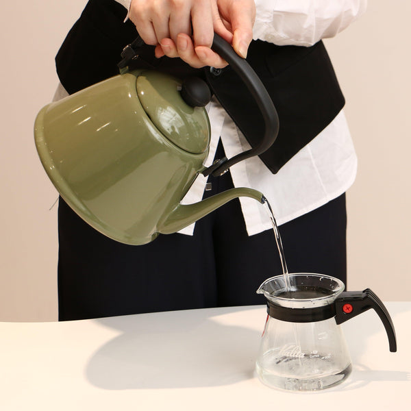 Noda-Horo-Drip-Kettle-II-Japanese-Enamel-Gooseneck-Kettle-Olive-DK-200OL-3-2025-10-05T01:11:22.122Z.jpg