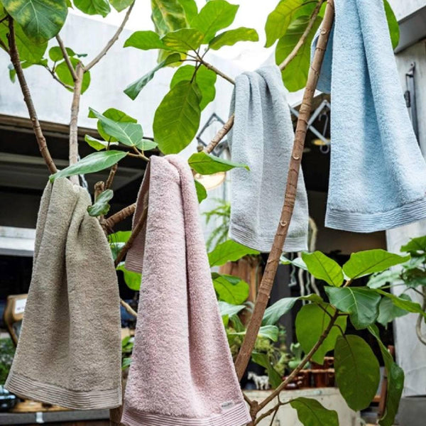 Oboro-Eco-Friendly-Absorbent-Face-Towel-For-Sensitive-Skin-32x90cm-4-2025-09-11T03:38:32.552Z.jpg