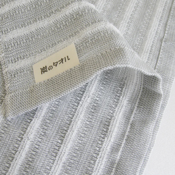 Orim-Binchotan-Charcoal-Body-Scrub-Towel-Exfoliating-Washcloth-2-2025-04-09T23:46:23.182Z.png