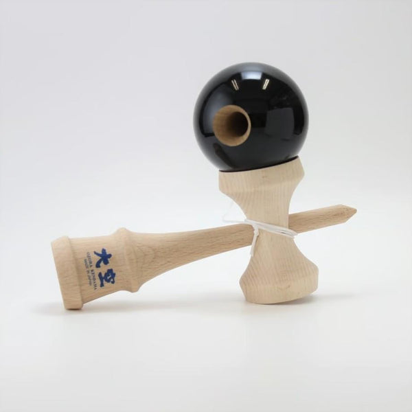 Ozora-Kendama-Handmade-JKA-Certified-Cup-And-Ball-Toy-Black-2-2025-04-16T05:00:36.280Z.jpg