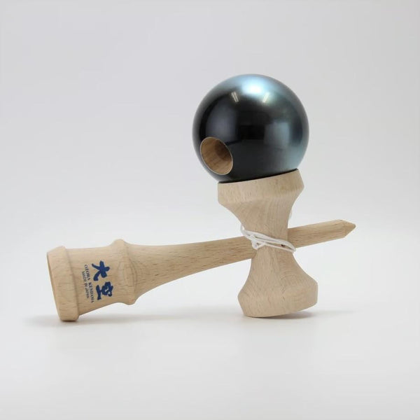 Ozora-Kendama-Handmade-JKA-Certified-Cup-And-Ball-Toy-Galaxy-Blue-2-2025-04-16T05:00:36.336Z.jpg