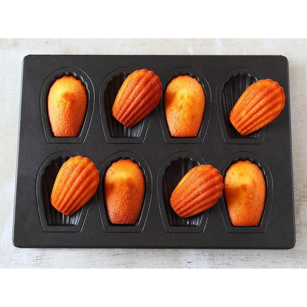 P-2-MSGA-MDLEIN-8W-Matsunaga Premium Madeleine Mold (Nonstick Madeleine Mold) 8 Wells.jpg