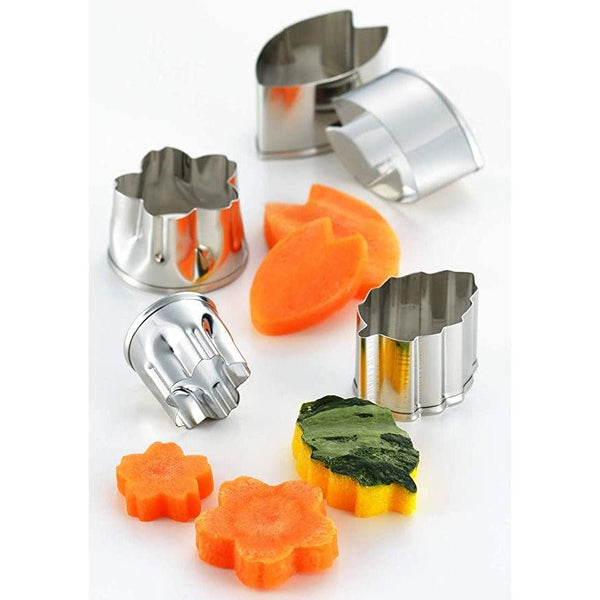 P-2-YKWA-VEGCUT-YJ2790-Yoshikawa Sakura Cherry Blossom Vegetable Cutters (Set of 5) YJ2790.jpg