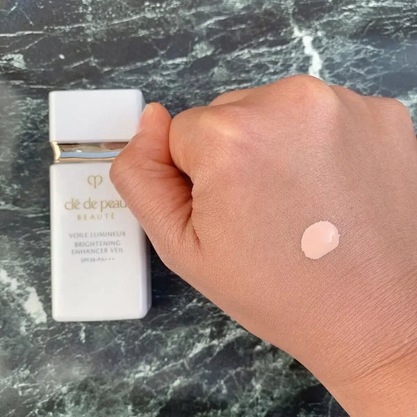 P-3-CLDP-VOIBLN-30-Shiseido Cl�� de Peau Beaute Voile Lumineux Brightening Makeup Base SPF38 PA+++ 30ml.webp