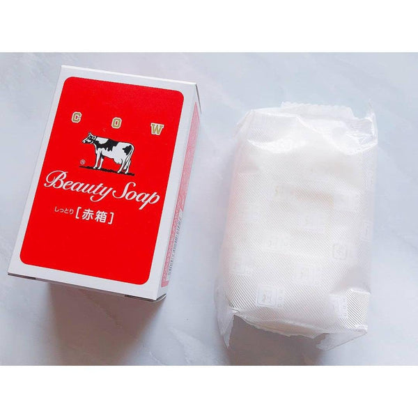 P-3-COWS-MLKSOA-3-Cow Beauty Soap Akabako Cow Milk Moisturizing Bar Soap 3 Pieces.jpg