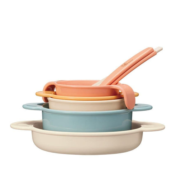 P-4-CMBI-TBWWPO-1-Combi Japan Baby Feeding Set Winnie the Pooh Edition.jpg