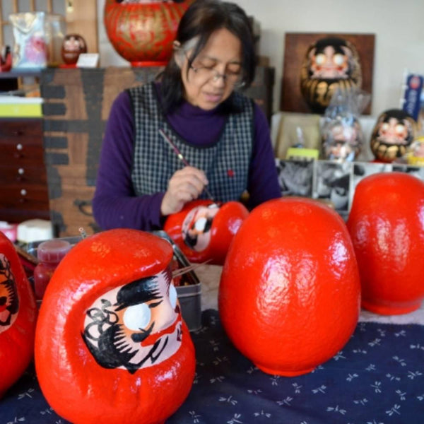 Shirakawa-Daruma-Doll-I-Handmade-Good-Luck-Charm-Red-Doll-35cm-2-2025-06-09T06:15:50.717Z.jpg