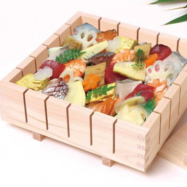 Square-Oshizushi-Press-Hinoki-Wood-Pressed-Sushi-Mold-22cm-3-2025-06-16T09:34:09.526Z.jpg
