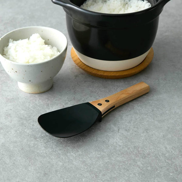Stylish-Non-Stick-Rice-Spoon-Scoop-With-Wood-Handle-20cm-4-2026-01-30T05:04:29.454Z.jpg