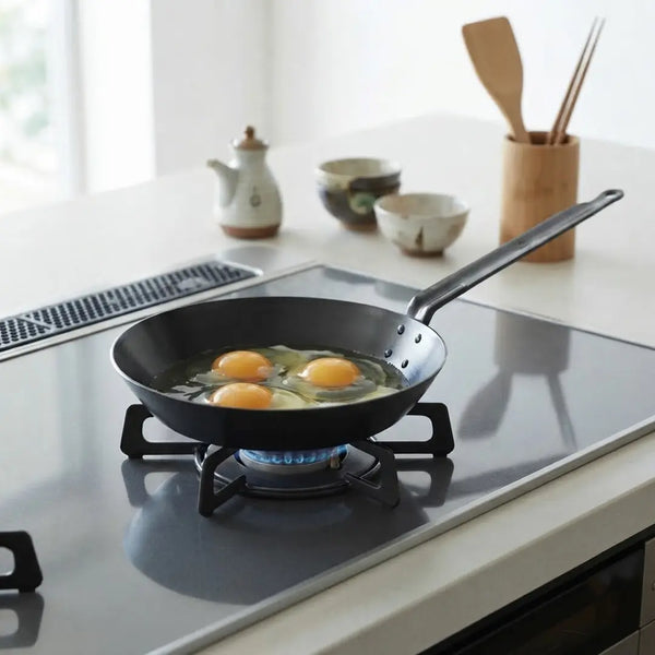 Summit Heavy-Duty Professional All Iron Skillet Fry Pan (2.3mm Thick) 26cm