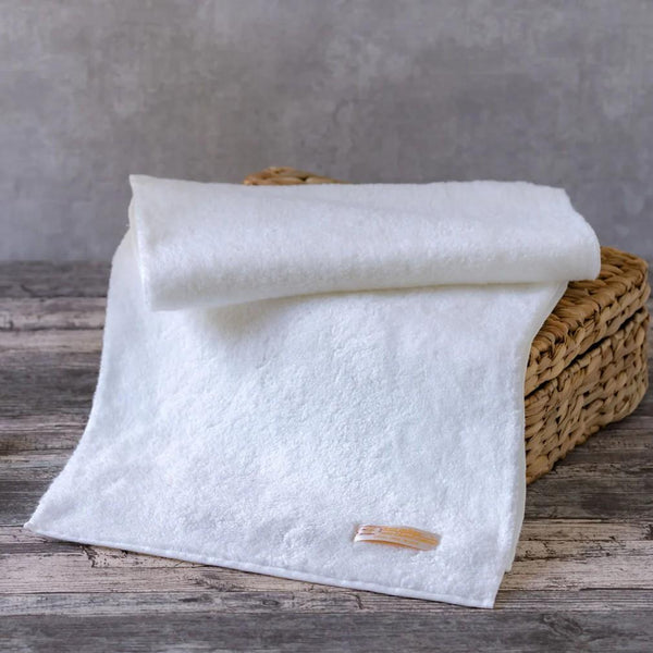 patant-Sea-Island-Cotton-Luxurious-Imabari-Face-Towel-30x80cm-3-2025-04-07T02:40:11.039Z.jpg