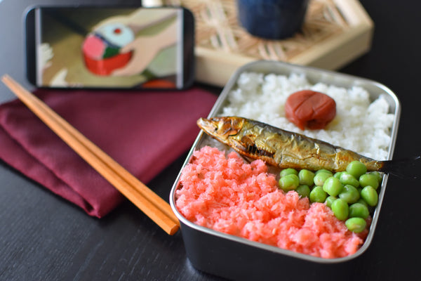 How to Make Bento From My Neighbor Totoro (Studio Ghibli Food Recipe)