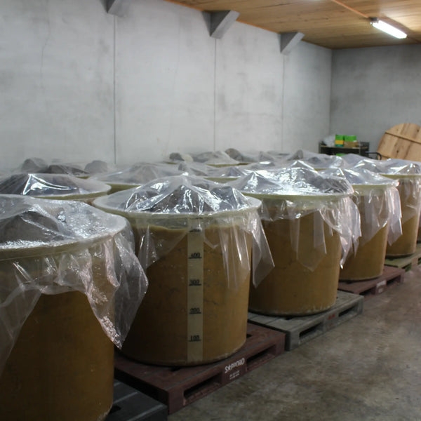 Adachi Jozo Riz Koji vieilli Miso Pâte de miso naturellement fermentée 500 g