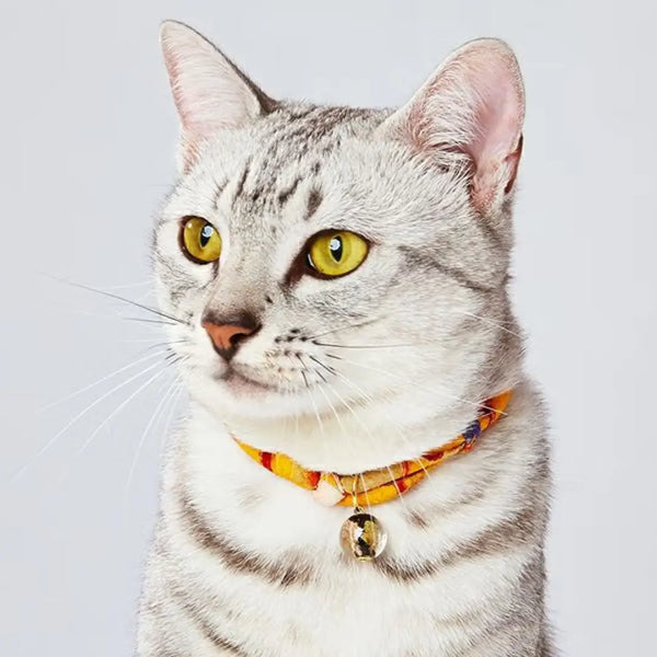 Add.Mate Collier pour chat de style japonais avec boule de verre jaune 17-28 cm
