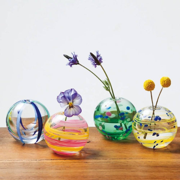 Aderia-Pink-and-Yellow-Glass-Temari-Ball-Small-Flower-Vase-65mm-4-2025-12-09T04:13:46.980Z.jpg