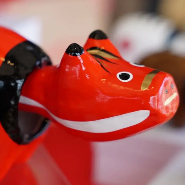 Akabeko-Red-Lucky-Cow-Figurine-Handcrafted-Japanese-Home-Decor-2-2026-06-11T07:55:49.125Z.webp